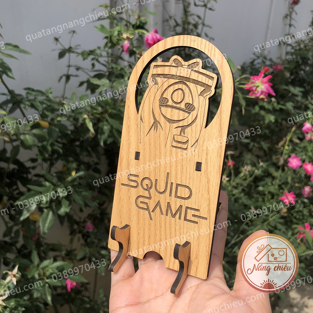 Giá đỡ điện thoại trang trí bàn làm việc - Phong cách Squid Game hottrend - Thiết kế theo yêu cầu