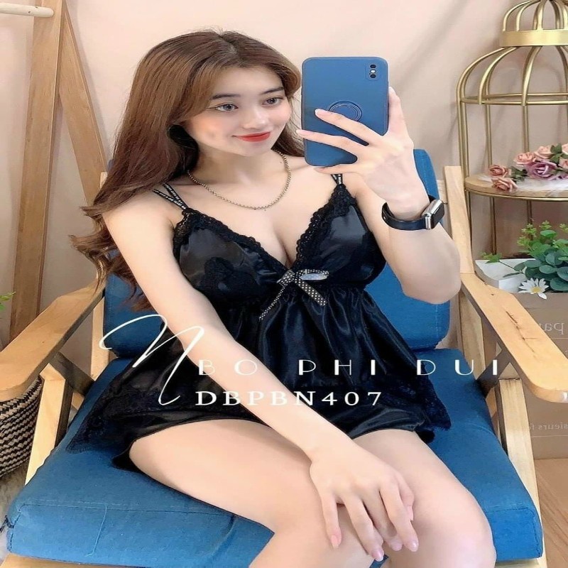 Đồ ngủ 2 dây phối renSiêu rẻĐồ ngủ sexy chất phi lụa có mút ngực free size 40-55kg