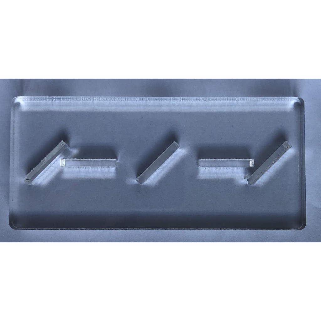 Bộ 2 đồng bitcoin kèm giá đỡ | BigBuy360 - bigbuy360.vn