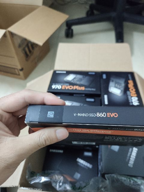 Ổ cứng SSD Samsung 860EVO 500GB - 1TB SATA 3, NEW FULL BOX | BigBuy360 - bigbuy360.vn
