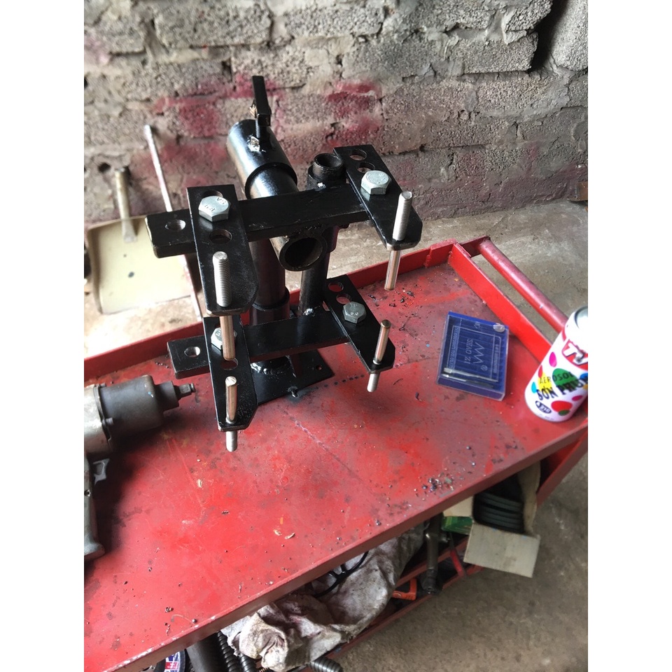 GIÁ TREO CỤC MÁY CHUYÊN NGHIỆP - SỬA XE MÁY