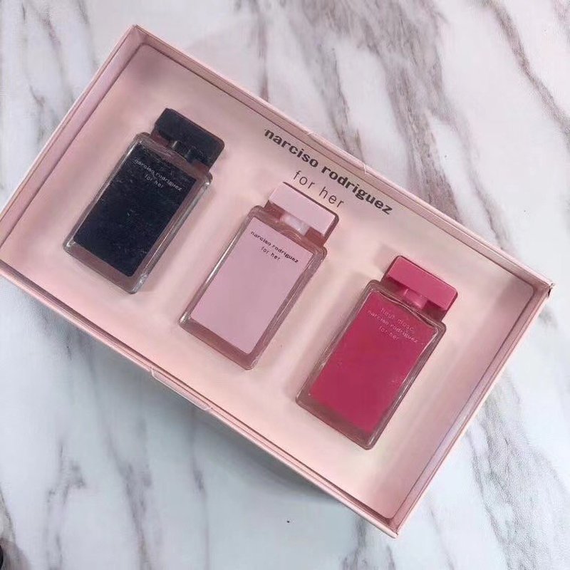 Set 3 Lọ Nước Hoa Dung Tích 7.5ml Sử Dụng Tiện Lợi Narciso Rodriguez