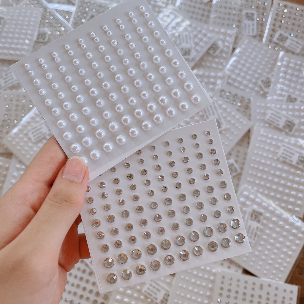 Đá Đính Tóc Có Sẵn Keo Dán 100 Viên/ 1 Vỉ, Đá Trang Điểm