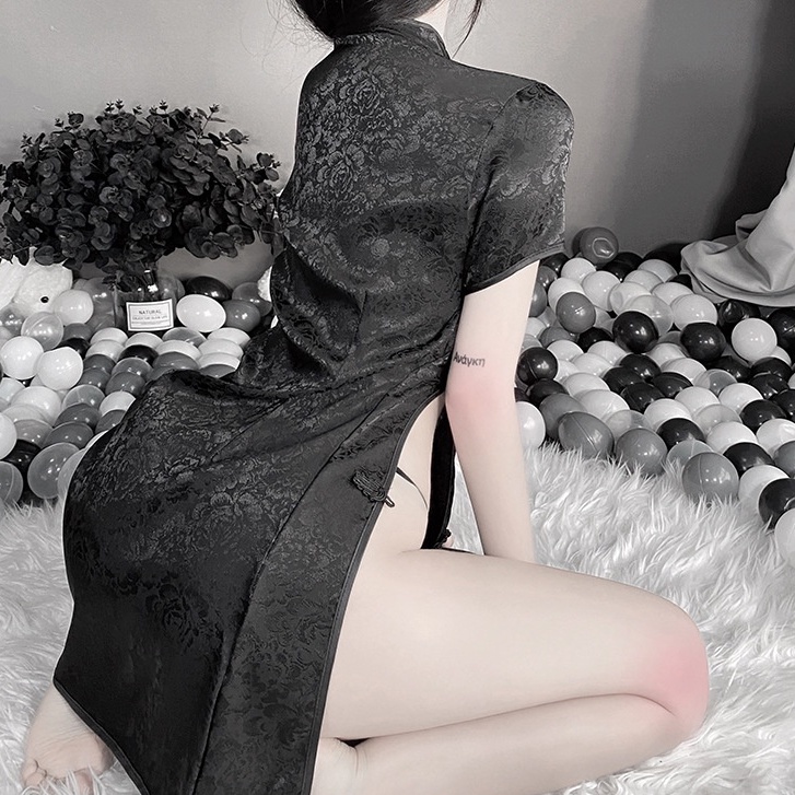 Cosplay sườn xám cô gái Trung Hoa sexy - váy ngủ cổ trang xẻ tà gợi cảm