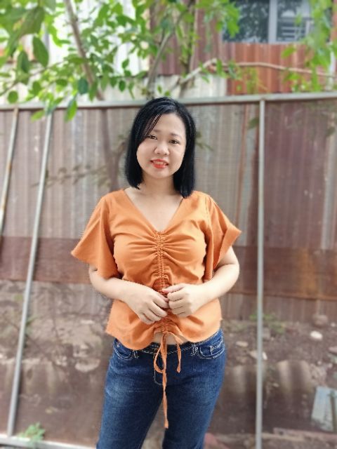 Áo kiểu bigsize rút dây xinh xắn mặc được nhiều kiểu