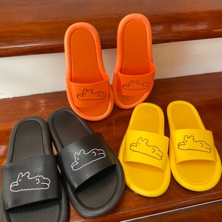 Dép bánh mì cá sấu