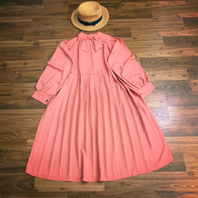 Đầm hồng babydoll xếp ly
