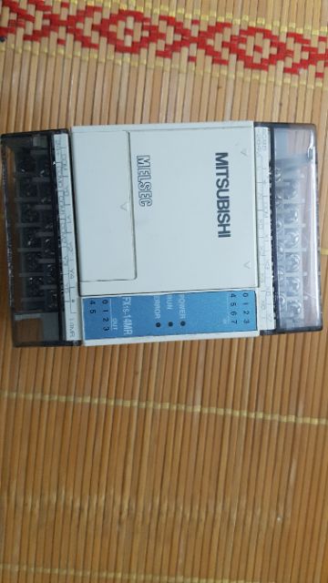 PLC MITSUBISHI FX1S-14MR-001
