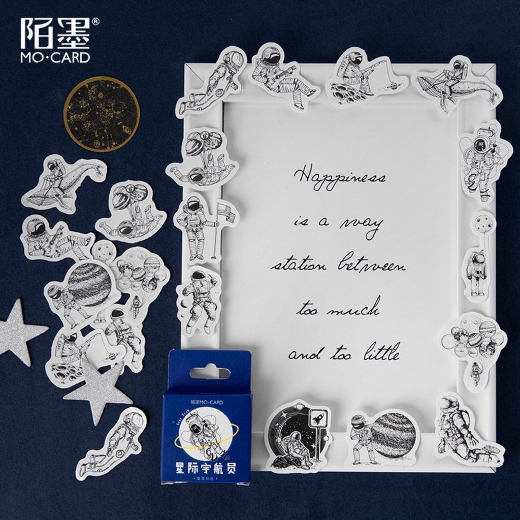 Bộ 45 hình dán hình phi hành gia E133