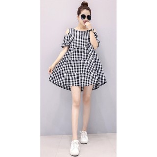 Đầm xòe hở vai duyên dáng
