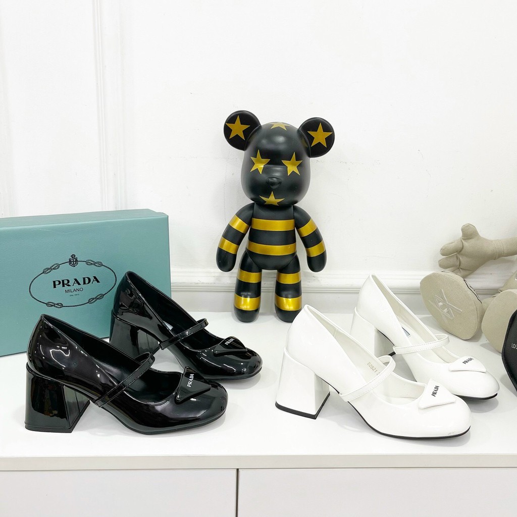 Giầy Mũi Tròn Gót Trụ Da Bóng Hai Màu đen trắng MM fullbox