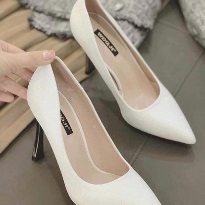 Giày bít mũi bigszie màu trơn da bóng gót nhọn full size từ 30-44, G001