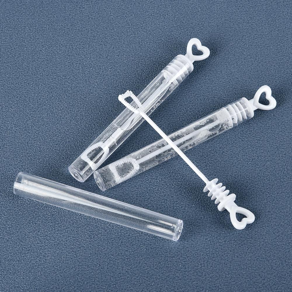 Set 50 / 100 Ống Thổi Bong Bóng Xà Phòng Màu Trong Suốt Hình Trái Tim