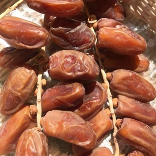 Chà Là Khô Nguyên Cành