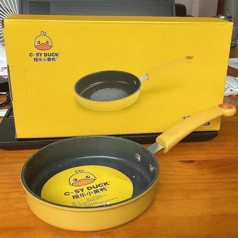Chảo Đa Năng, Chảo chiên trứng chống dính cao cấp 20cm hình vịt vàng dễ thương, tay cầm nhựa chống nóng có lổ treo tường