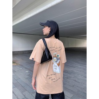 Daisy Kills TEE <Tan>