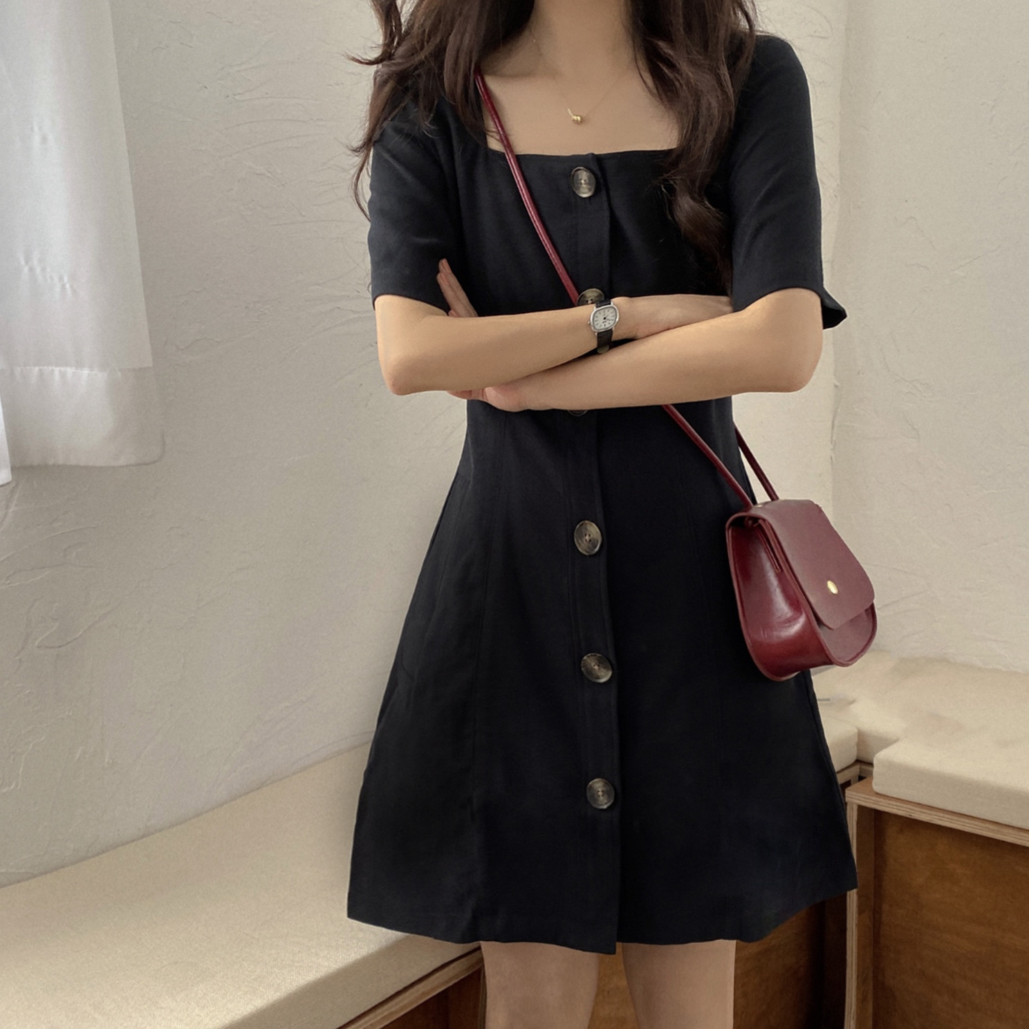 Đầm ôm Tay Ngắn Cổ Vuông Nhấn Eo Phong Cách Retro Thanh Lịch | BigBuy360 - bigbuy360.vn