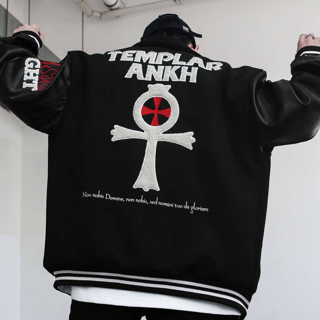 Áo Khoác Varsity Jacket Chất Liệu Dạ Tay Da Dày Dặn Cổ Bẻ Form Rộng Thoải Mái Unisex Hình Thêu Sắc Nét Màu Đen
