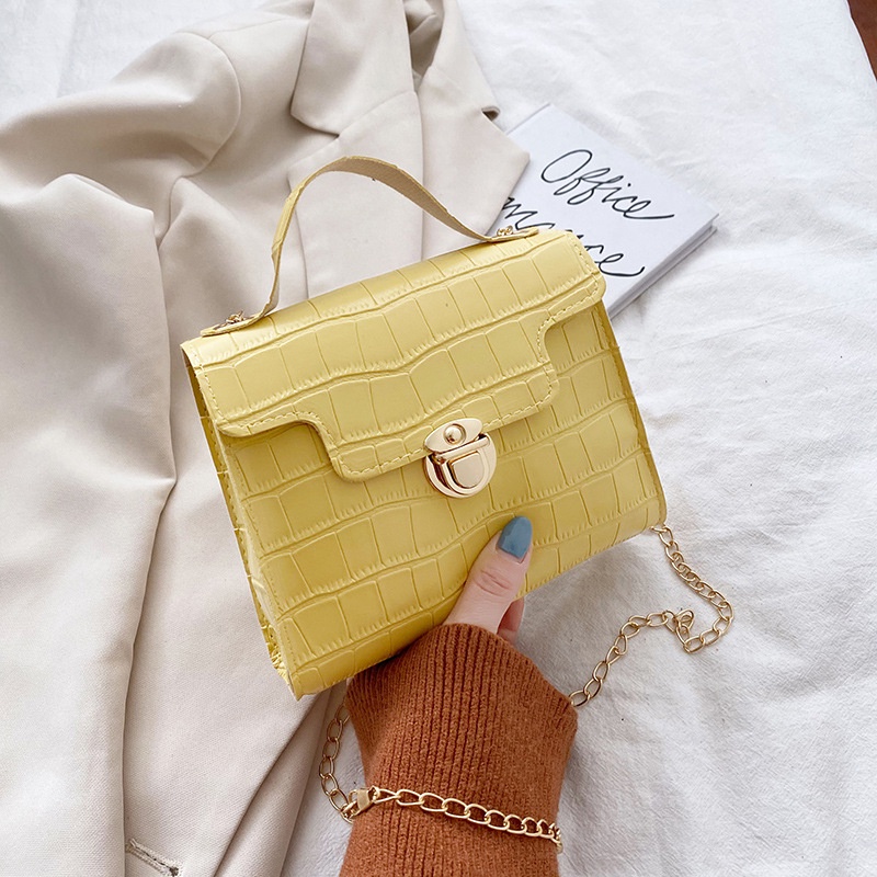 Túi đeo chéo họa tiết da cá sấu phối dây xích thời trang cho nữ