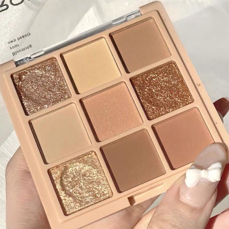 Bảng phấn mắt 9 màu nhũ lì bắt sáng ROTO Eyeshadow xinh xắn tiện lợi hot trend ROTO01 | BigBuy360 - bigbuy360.vn