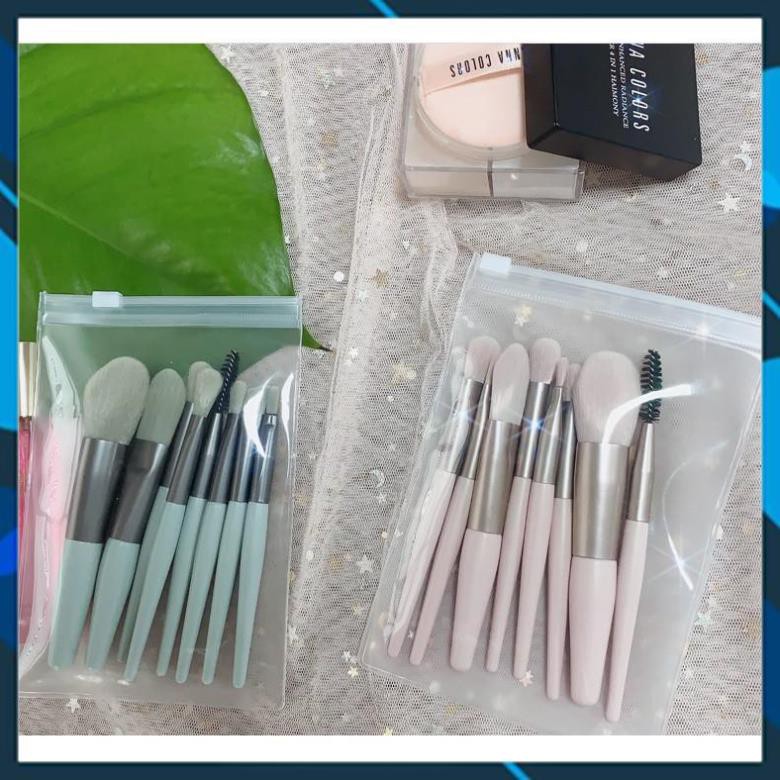 Bộ Cọ Gồm 8 Cây Tặng Kèm Túi Zip Vintage