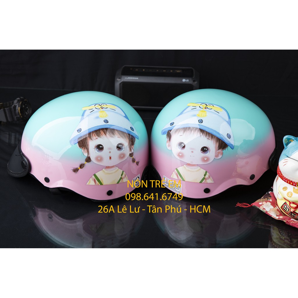 NÓN MŨ BẢO HIỂM TRẺ EM HÌNH CHIBI BÉ TRAI BÉ GÁI - 5 11 TUỔI
