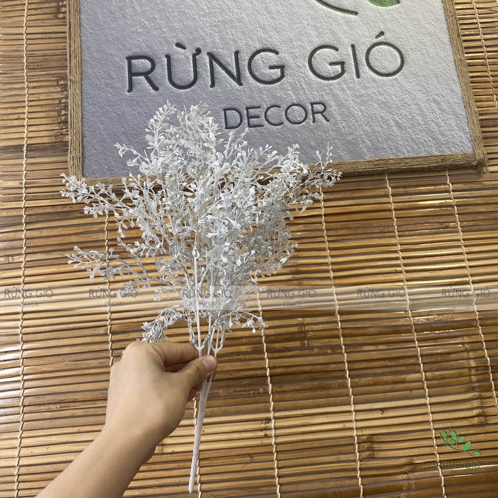 1 Cành điểm tuyết trang trí decor nhà cửa, hoa nhận tạo (không có lọ)