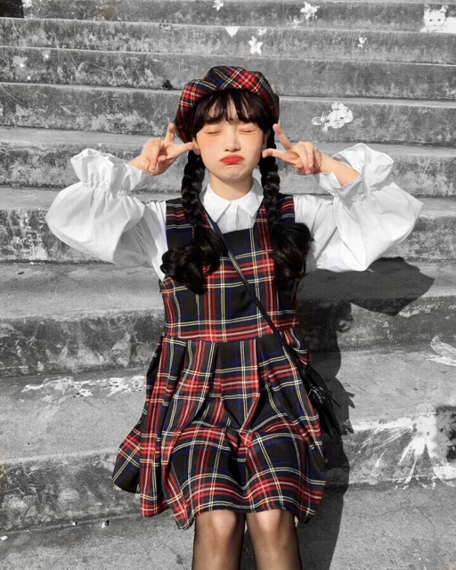 Set váy caro kèm áo sơmi tay bồng ( caro yếm đỏ ) | BigBuy360 - bigbuy360.vn