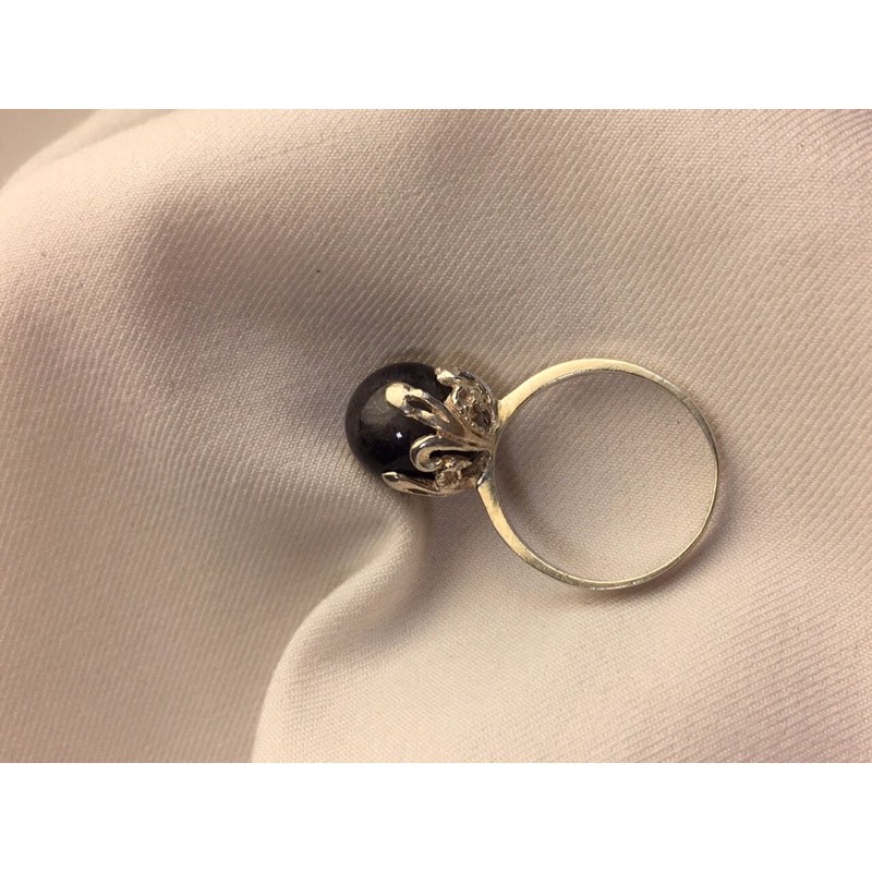 Nhẫn đá bằng bạc