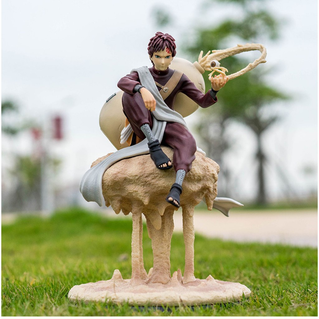 Mô hình Naruto Garra Gara nhất vĩ ngồi trên cát , cao 22cm