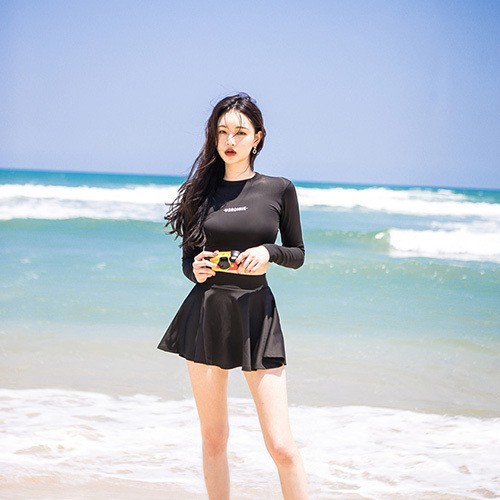 Bikini dài tay chân váy SIÊU XINH hàng cao cấp | BigBuy360 - bigbuy360.vn