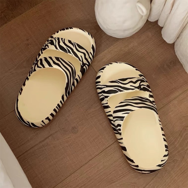 ( Sẵn 38_39) Dép Eva đế mềm in hình ngựa vằn phong cách Rap Hàn Quốc, T155