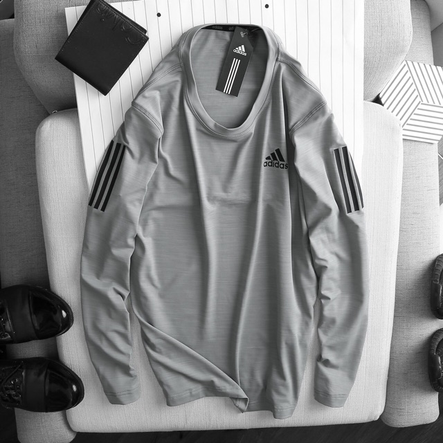 Áo thun tay dài adidas
