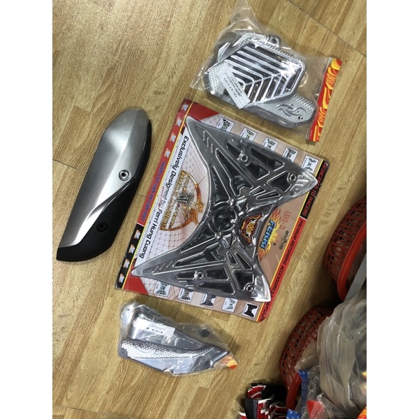 Giá trọn bộ 4 món ốp đủ xe LEAD 2019-2022 gồm có Sàn chân +Ốp pô +Ốp quạt gió +Ốp bầu gió (pô e ) cao cấp giá rẻ