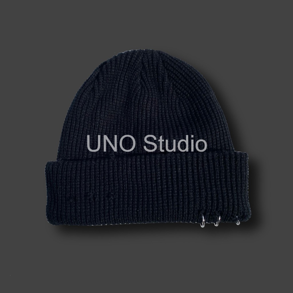 Mũ beanie len rách kèm khuyên