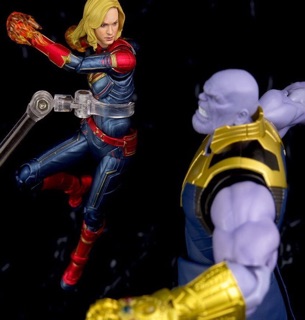 Mô hình Captain Marvel SHF