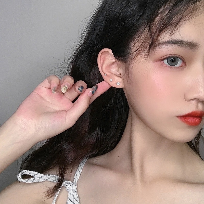 1 Đôi Bông Tai Bạc S925 Đính Đá Zircon Hình Vương Miện Cho Nam Nữ