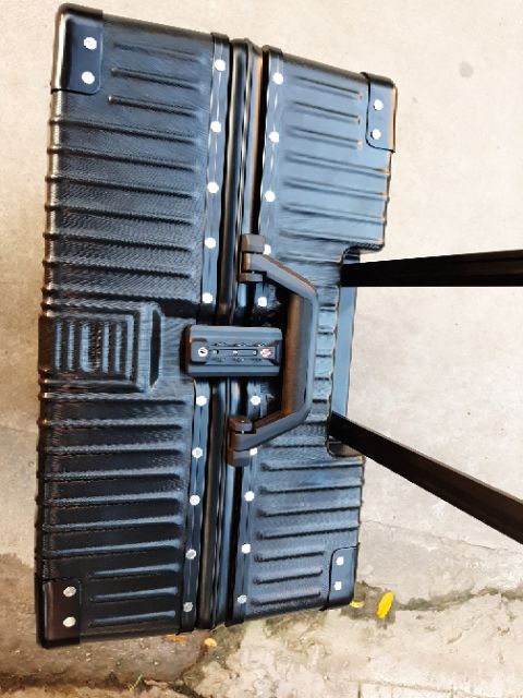 Tặng kèm bọc - Vali khung nhôm, khóa sập lót xanh siêu đẹp, siêu sang chảnh  size 29inch