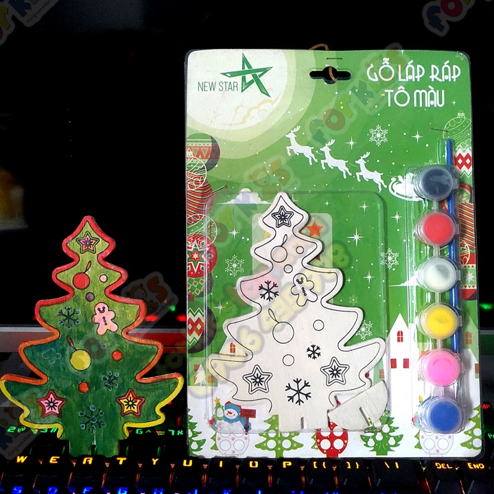 Tranh gỗ tô màu hình giáng sinh noel trang trí