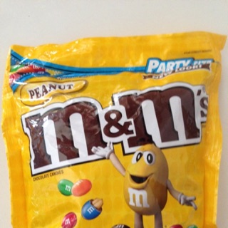 Kẹo chocolate M&M