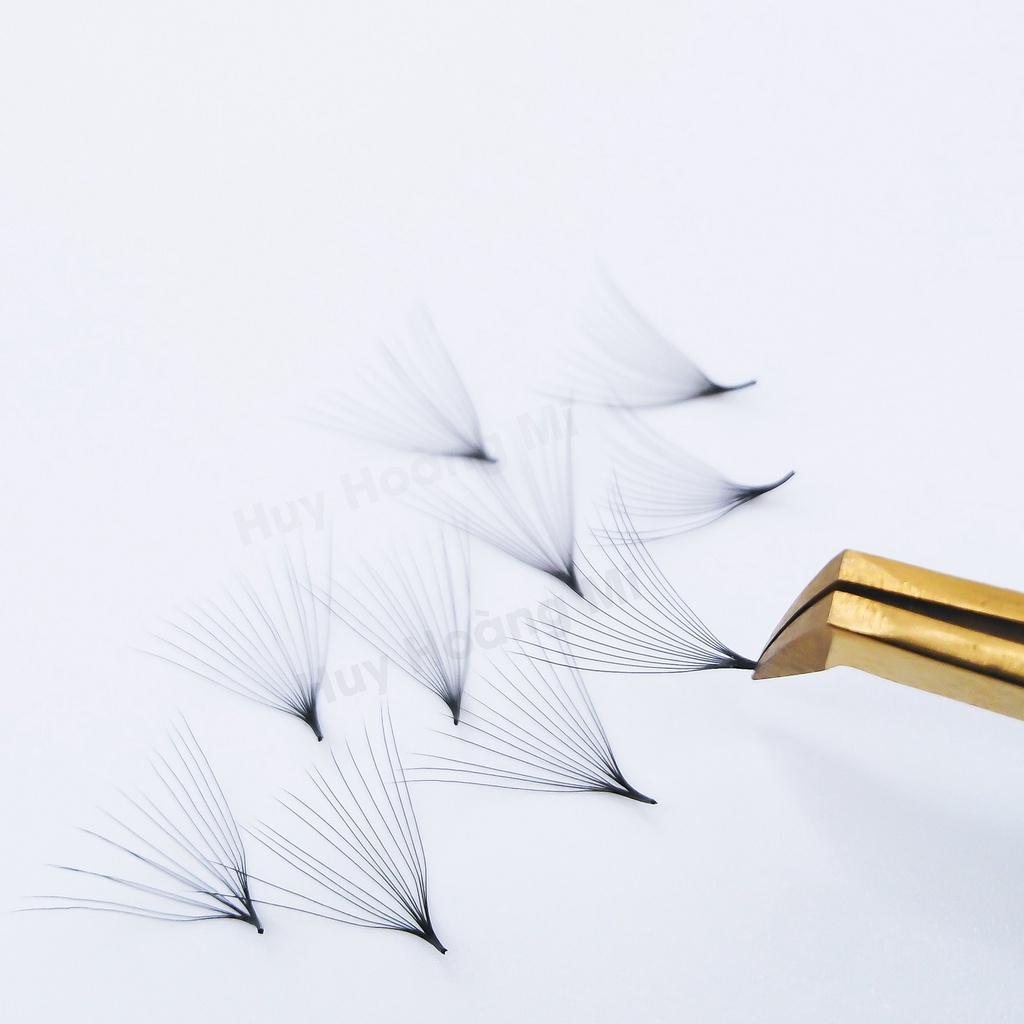 Mi Fan 14D dày 0.05- (C CC,D)- Hộp 500 Fan - Mi Volume - Dụng cụ nối mi - Huy Hoàng Mi