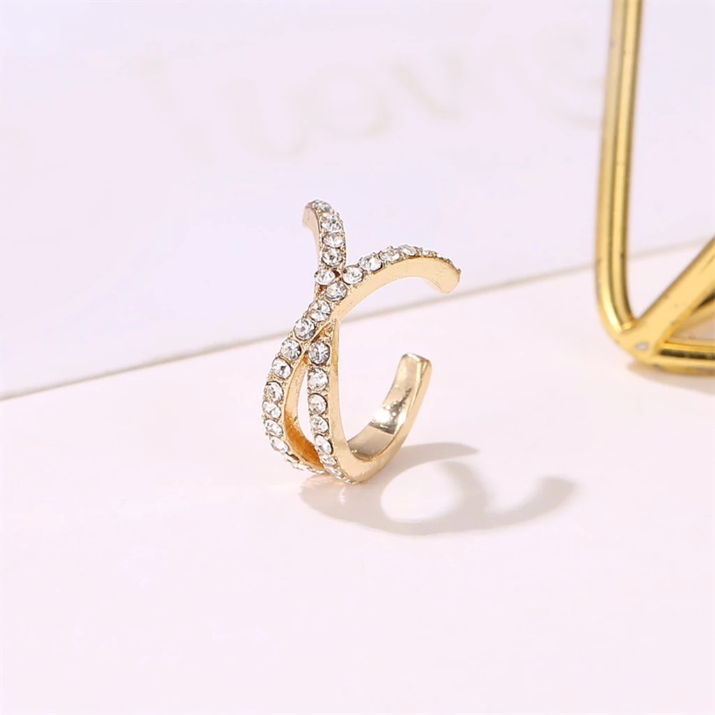 Cặp Bông Tai Chữ C Cá Tính Cho Nữ