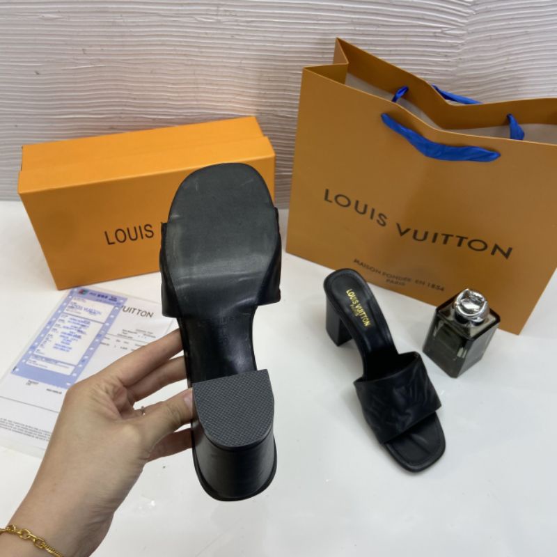 X(ẢNH THẬT) Guốc 8p Gót Vuông Quai Ngang Loại 1 Xịn Da Mềm Êm Fullbox Bill Túi Cao Cấp