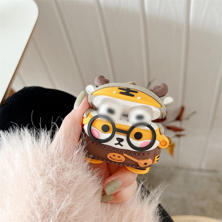 Case Airpods 1/2/3/Pro Chú Hổ Đeo Kính, Ốp Airpods Cute  - Mã TZAP397