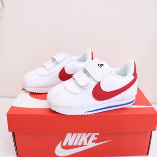Giày thể thao Nike phối khóa dán dành cho bé