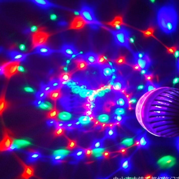 Bóng đèn led xoay 360 độ Led 7 màu