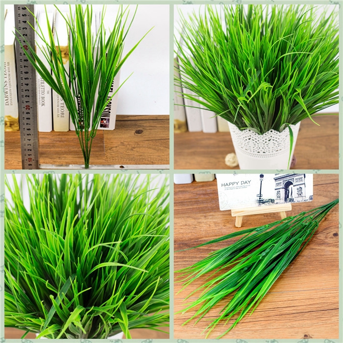 Cỏ xanh nhân tạo bằng nhựa dùng trang trí