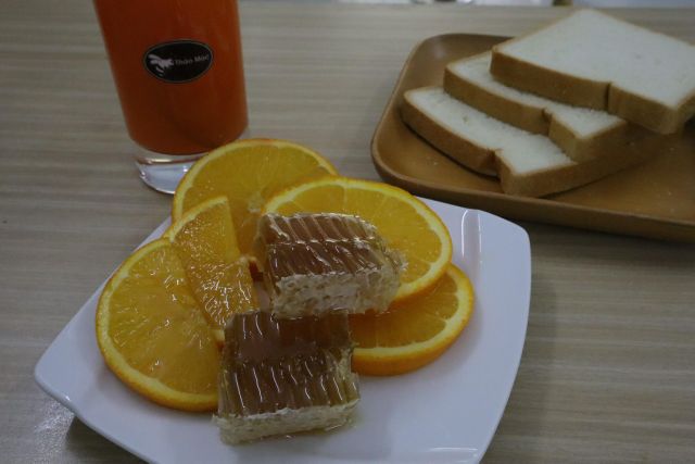 Mật ong bánh tổ nguyên chất 100% | BigBuy360 - bigbuy360.vn