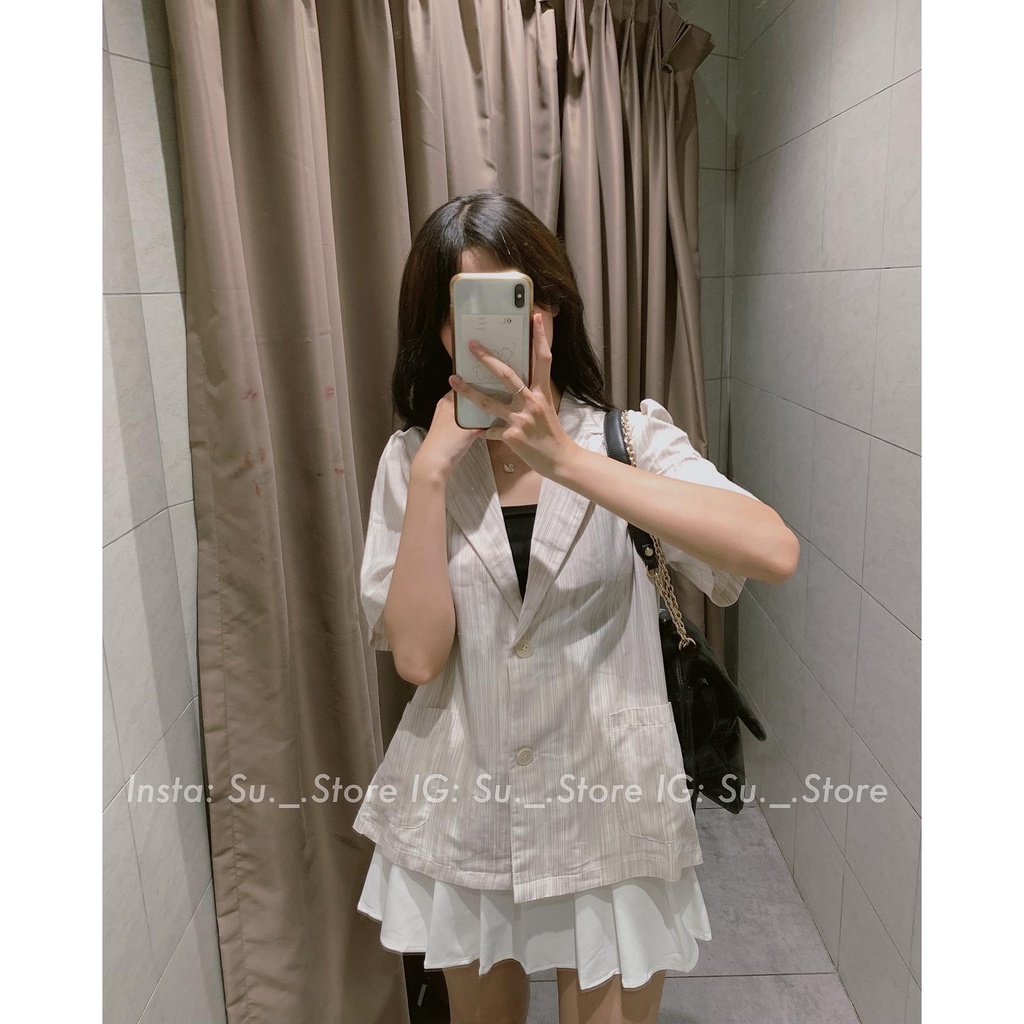 Áo blazer kẻ mỏng cộc tay 2 túi trước xẻ lưng A2362 SUSTORE