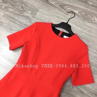 Váy xoè đỏ